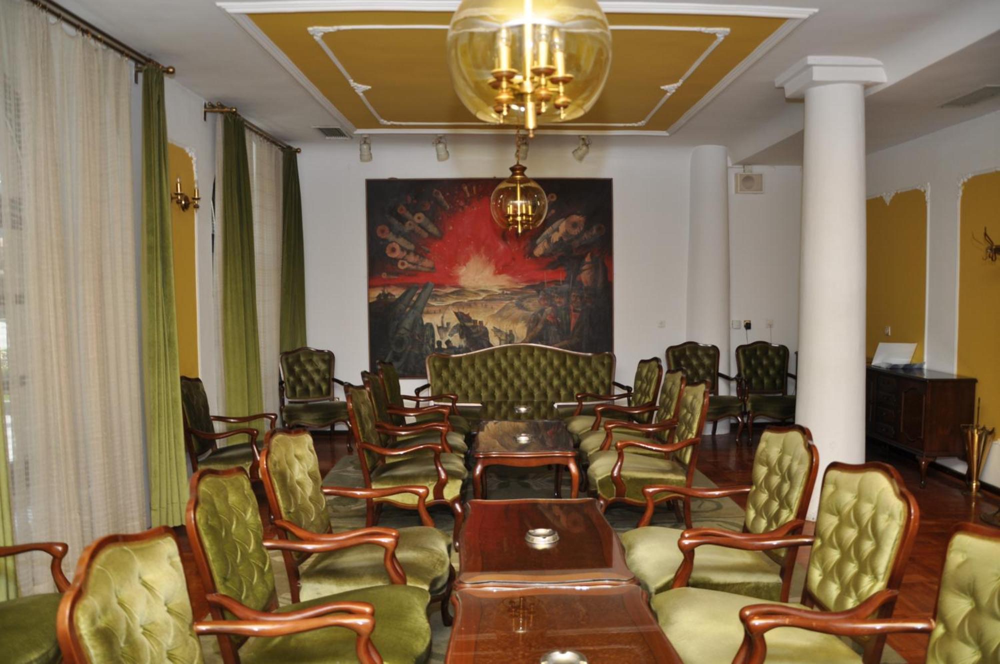 Hotel Grand 발제보 레스토랑 사진